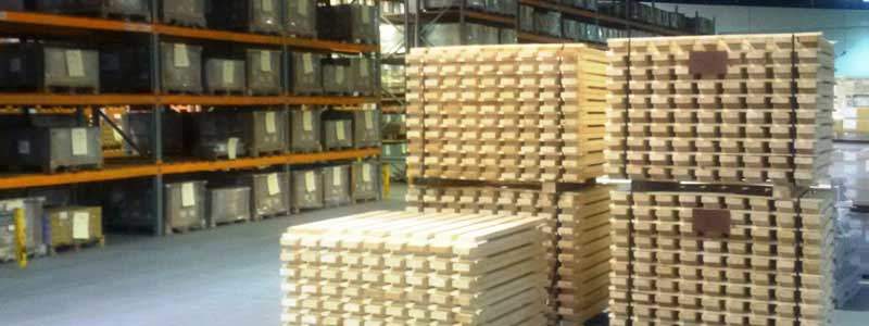 Timber decks for pallet racking