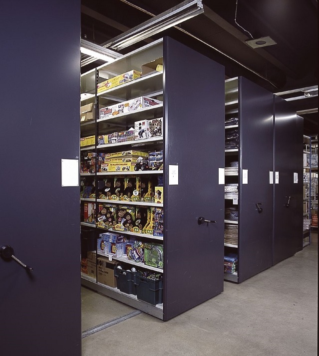 Mobile Shelving Unit