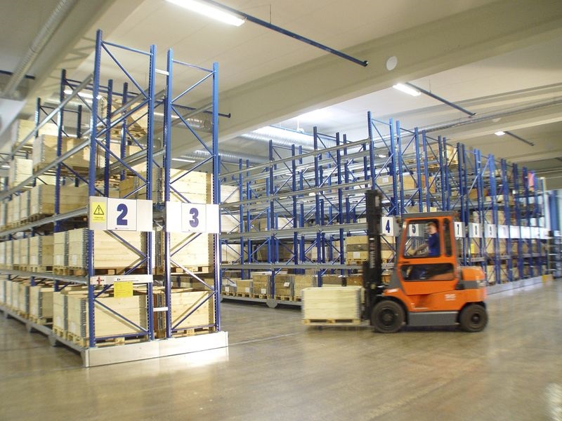 forklift mobile racking MOVO